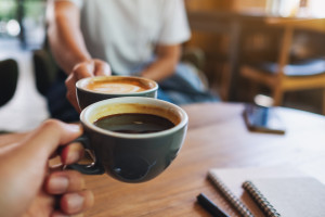 Coffee reduces the risk of premature death. The amount doesn't matter, the time of day does.