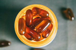 Poles are swallowing them like candy. These supplements can destroy your kidneys.