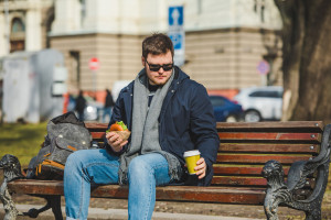 4 years shorter life. 200 health complications. Simple habits are expected to change the situation in Poland.