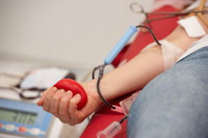 Sangre para reducir el riesgo de cáncer. La relación es claramente visible