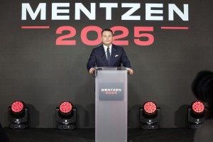 Mentzen do Stanowskiego: żeby złożyć komuś rękę, nie musisz być lekarzem