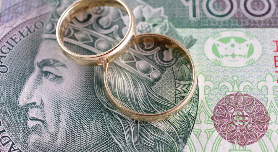 Nawet 8000 złotych dla małżeństw. Czy budżet państwa sprosta?