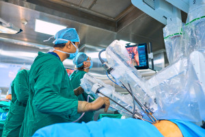 300 milioni di zloty per interventi chirurgici oncologici robot-assistiti. Il Fondo Sanitario Nazionale finanzia tre tipi di trattamenti, ma le possibilità sono molto più ampie