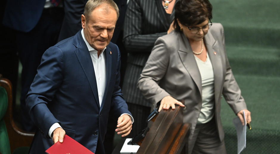 Reforma szpitali zablokowana. Pozwolenia na pracę lekarzy tylko pretekstem?