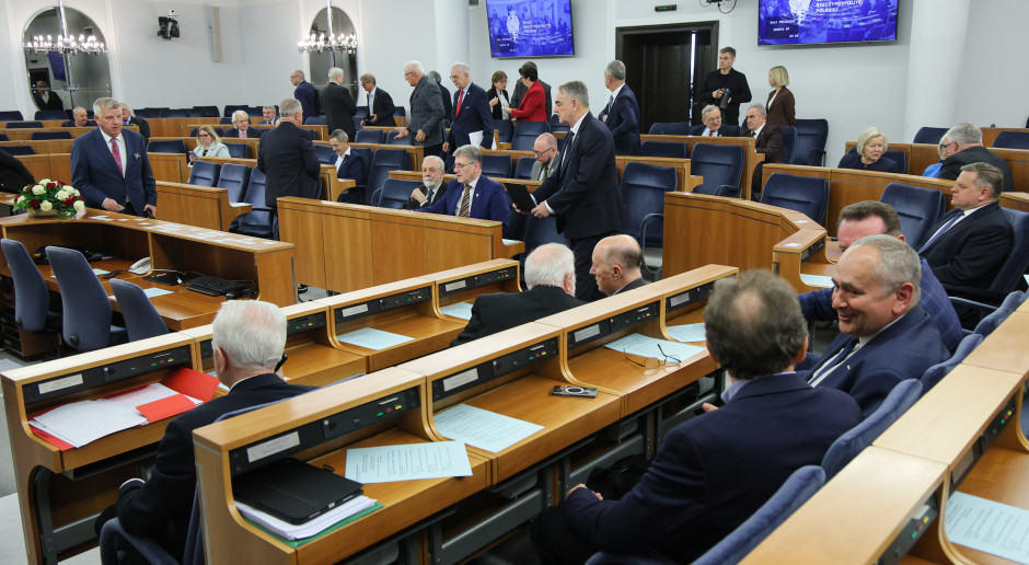 15 minut na opróżnienie karetki. Senat przywrócił sporny przepis do ustawy o Państwowym Ratownictwie Medycznym