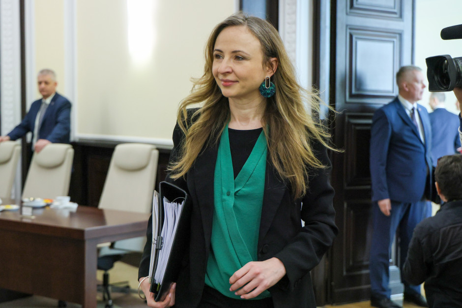 Rząd szykuje rewolucję - będą dłuższe urlopy i więcej uprawnień. Kto skorzysta?