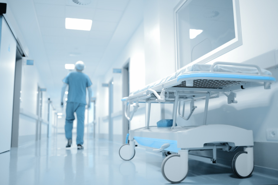 Szpitale powiatowe z apelem do premiera. Chcą pilnych działań zapewniających środki na podwyżki wynagrodzeń