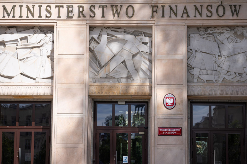 Ministerstwo Finansów nieugięte. Blokuje pieniądze na etaty w kluczowych instytucjach