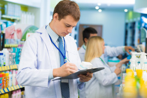 Acortamiento de los estudios de farmacia para discusión.