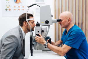 Just 10 Seconds: AI and Eye Movements Detect Depression and Other Disorders