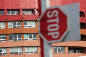 Doktor yılda 2 milyon PLN'den fazla kazanıyor. Hastane ihbarcıları yanıt verdi
