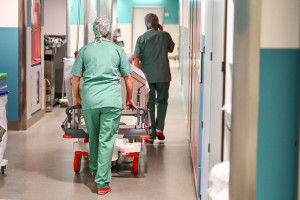 Leszczyna: nie wyobrażam sobie, żebyśmy mieli zamknąć jakiś szpital. 