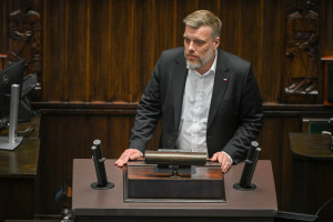 Zandberg nikogo nie poparł, ale zaalarmował: potrzebna pilna nowelizacja budżetu ochrony zdrowia