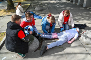 Revolutionary changes in first aid. More effective rescue for asthma, allergies, and diabetes.