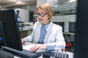 Ulusal Sağlık Fonu'nda ücretsiz tedavinin sonu. Eczanede doktor ziyaretleri veya indirimler olmayacak