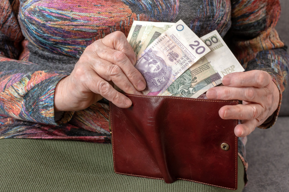Do 5600 zł. Startują pierwsze wypłaty nowego świadczenia. ZUS podał daty