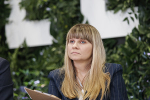 489 placówek. Szpitale ograniczają obecność bliskich przy dzieciach?