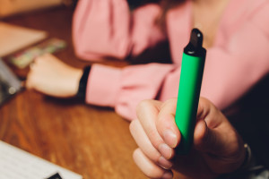 Het einde van wegwerp-e-sigaretten in Polen. Een radicaal project is ter consultatie ingediend.
