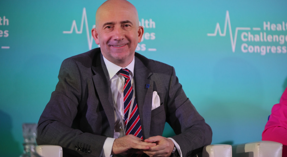 Wiceprezes polskiej izby aptekarskiej na czele farmaceutów w UE. Kadencja od 1 stycznia 2026 roku