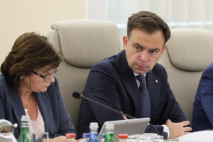 Aumenti degli stipendi sanitari di luglio: il Ministero della Salute ritarda a rivelare i dettagli