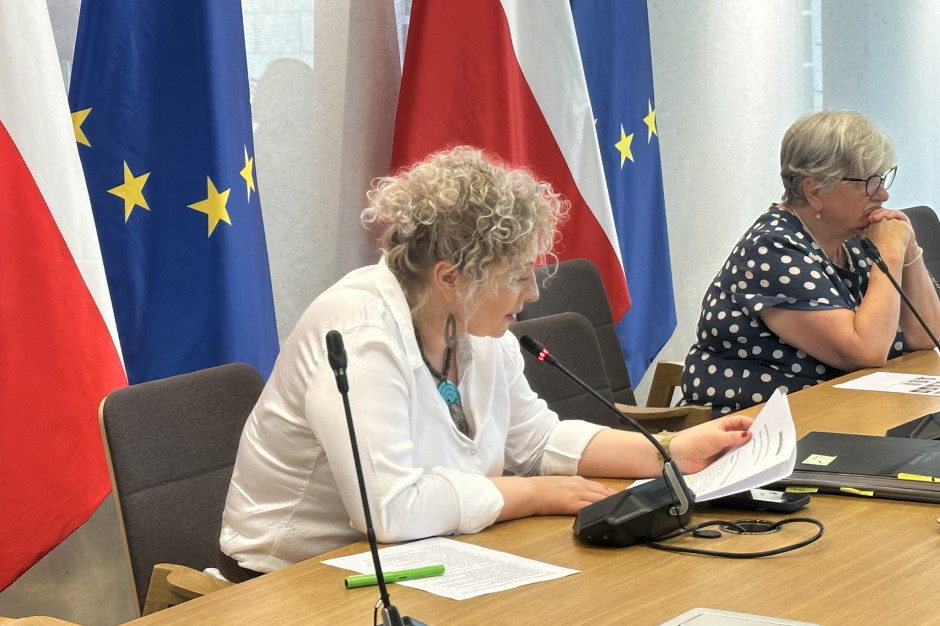 Burzliwa debata w Sejmie. Uchwała przeciw "straszeniu prywatyzacją" ochrony zdrowia przyjęta