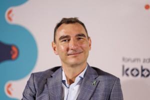 Um paciente não é um número. Prof. Nowosielski: devemos mudar um pouco a nossa forma de pensar