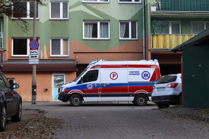 Tragedia a Wałbrzych, gli inquirenti accusano un'infermiera. L'88enne non è sopravvissuto fino al medico