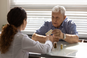 13. i 14. emerytura do likwidacji? Jest pomysł na zamianę dla seniorów