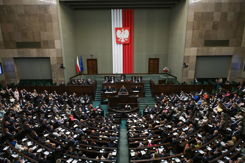 Budżet NFZ na 2026 rok przyjęty przez Komisję Finansów Publicznych. "Te liczby się nie zapną"