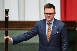 There will be no government reshuffle on July 15th. A new date has been set.
