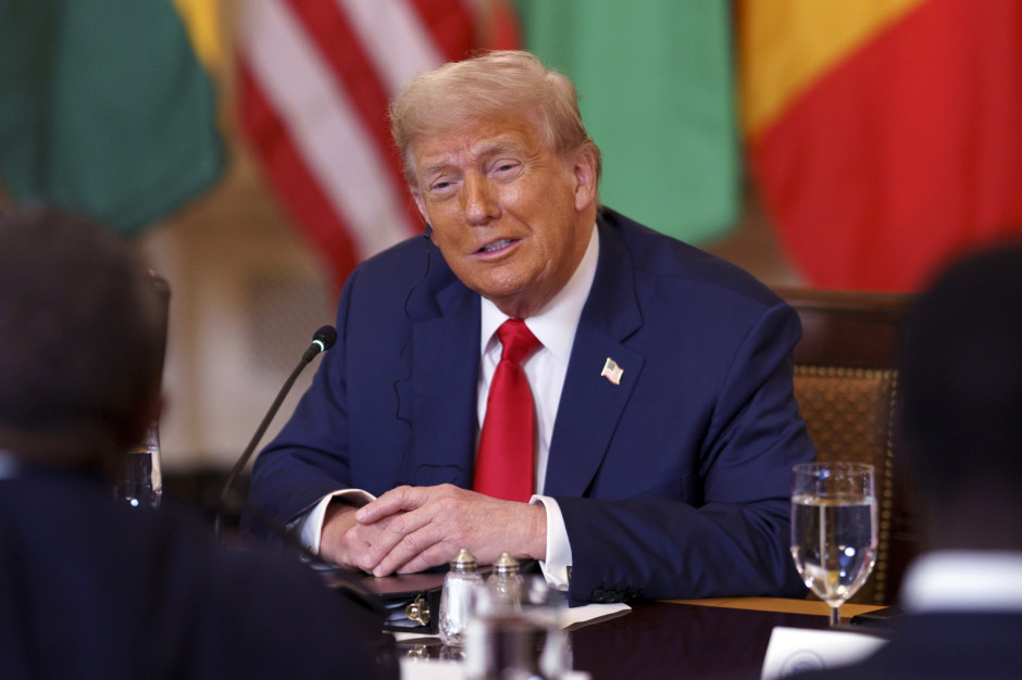 200 proc. cła. Trump uderza w branżę farmaceutyczną