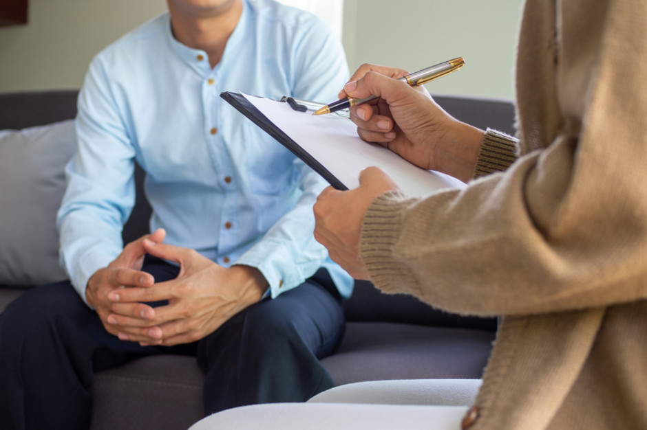Psychoterapeuta w kosztach firmy. Skarbówka: Tak, ty możesz. Nie, tobie nie wolno