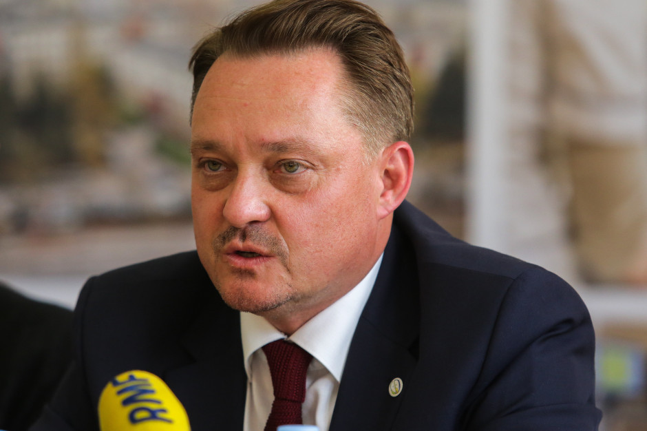 Chirurgia szczękowo-twarzowa od dziś z nowym konsultantem. Kadencja poprzedniego trwała dekadę