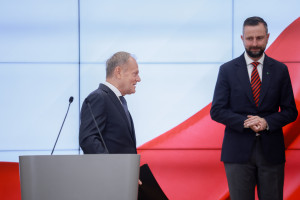 Donald Tusk en 21 ministers. De volledige samenstelling van de nieuwe regering.