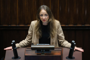 150 PLN for each pensioner after August 6. Dziemianowicz-Bąk replied to Nawrocki