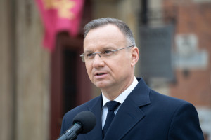 De pensioenleeftijd gaat omhoog. Dit geldt voor één groep. President Andrzej Duda ondertekende een belangrijk amendement.