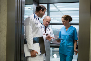 Medical self-government: there is no comprehensive reform strategy and there is no consent to sham actions