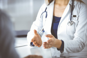 Reports against doctors. The local government's violation reporting box is failing to meet expectations.