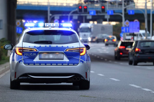 The End of Police Escorts to Hospitals? Paramedics: They Increase the Risk