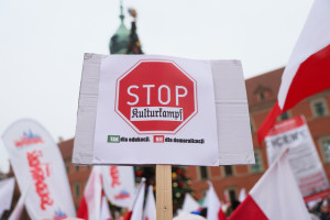 Op scholen is al vóór 25 september onrust ontstaan.