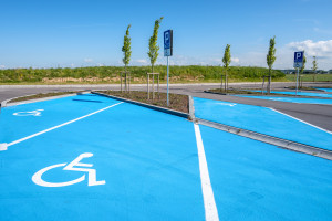 21 benefícios. Com esta decisão, você pode receber, entre outros, um cartão de estacionamento e um auxílio-cuidado.